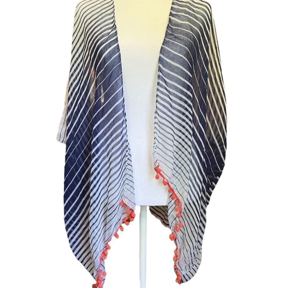 Kimono with coral Pom Pom hem